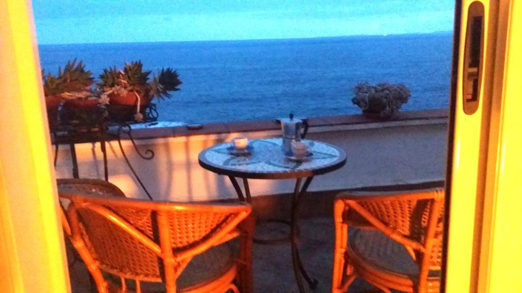 Casa Sul Mare Bed & Breakfast Catania Ngoại thất bức ảnh