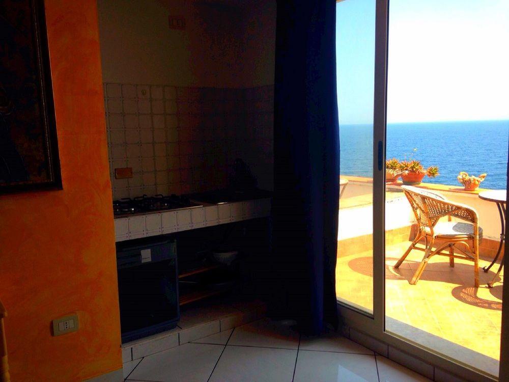 Casa Sul Mare Bed & Breakfast Catania Ngoại thất bức ảnh
